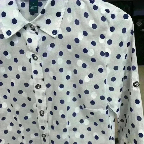 KAREN SCOTT petite POLKA DOT button down SHIRT TOP - Picture 3 of 9